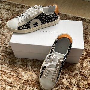 Oliver Cabell Women's Black and White Sneakers